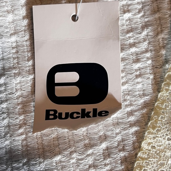 Daytrip @ Buckle White and Cream Lace V Neck Peplum Tank Top Small NWT - Picture 9 of 10